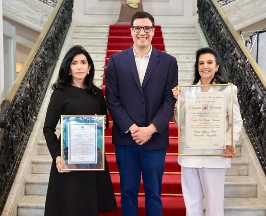 Elda Monnerat, Rogério Amorim e Clara Magalhães