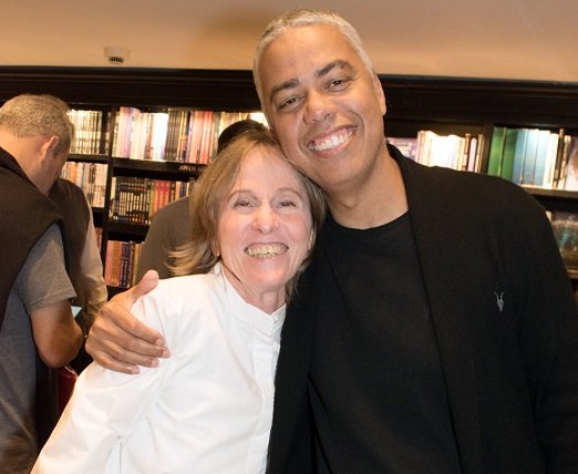 Deborah Colker com Max Viana